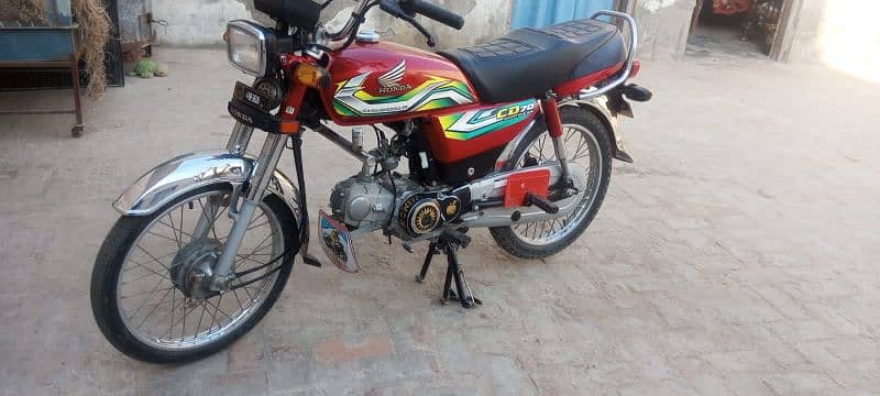 Honda Bike Cd70 22/23 Model 9