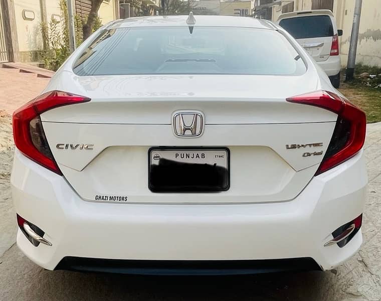 Honda Civic Oriel 2019 (UG) 1