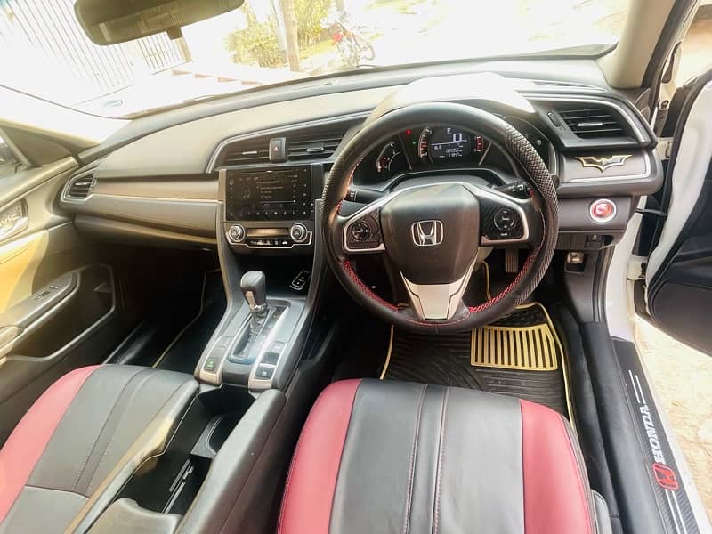 Honda Civic Oriel 2019 (UG) 3