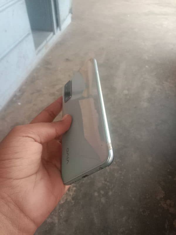 vivo y12s 2