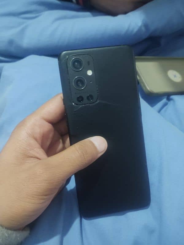 OnePlus 9 Pro 5G 1