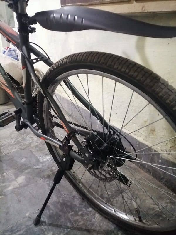 26 inch imported Gear Cycle 3 Months Used urgent sale 0322-4335930 6