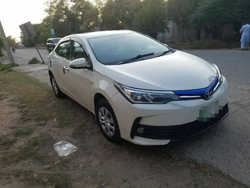 Toyota Corolla GLI 2015 Model 1.3 0