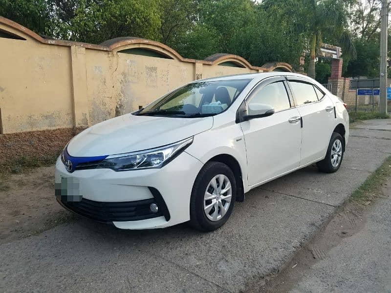 Toyota Corolla GLI 2015 Model 1.3 1