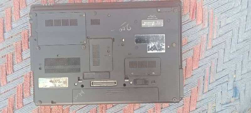 hp laptop 4 ram 300 memory whtsap no 03065912475 1