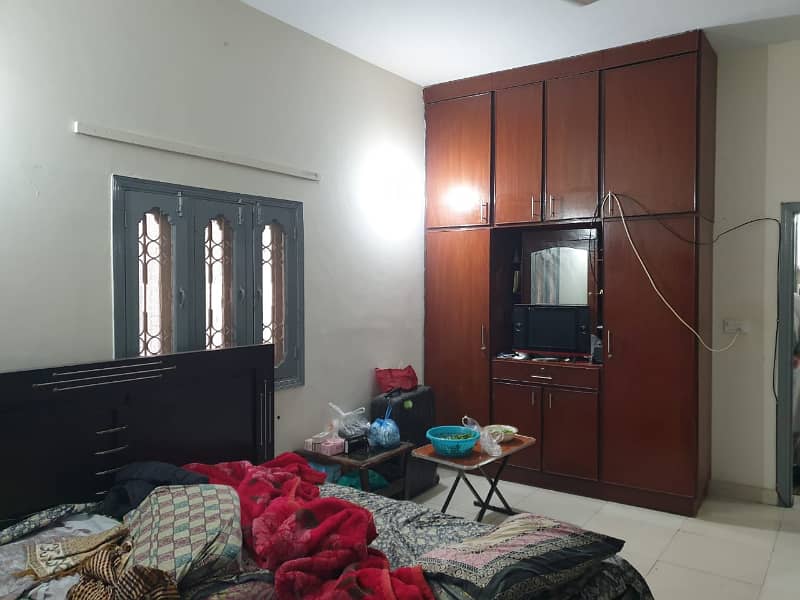 two bed dd on 240 with roof for rent in johar 5