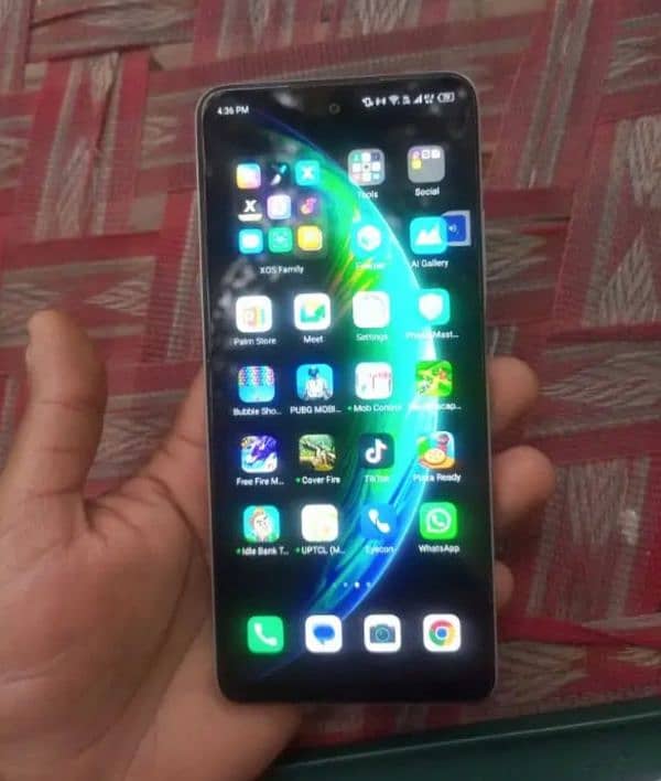 Infinix hot 30 8/128 2