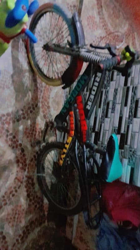 bicycle in good condition 2