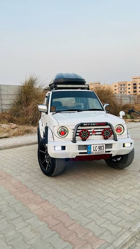 Mitsubishi Pajero Mini 1995 6