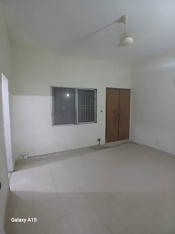 bungalow 120 one unit for sale in johar 2