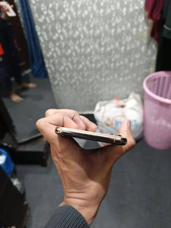 IPhone XS Max PTA Approved 5