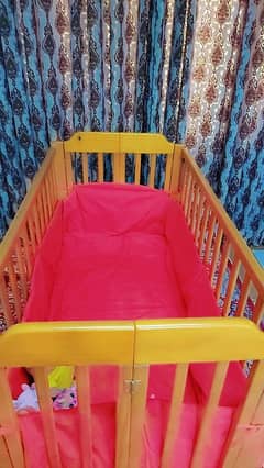 baby crib