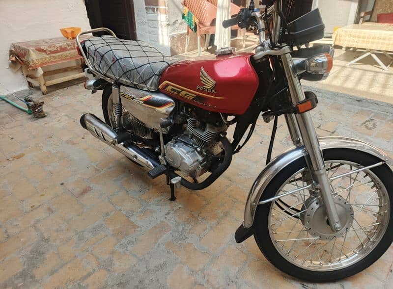 Honda 125 (Special Edition) 3