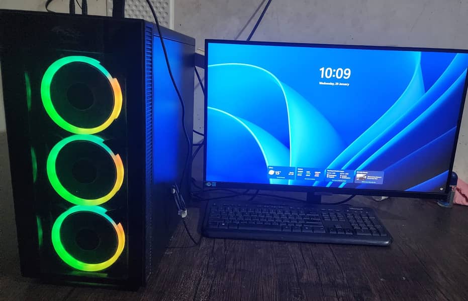 Gaming PC with All Boxes Almost New 1