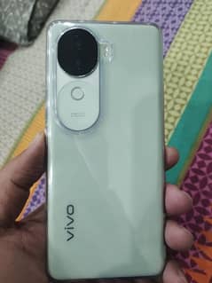 Vivo V-40 e