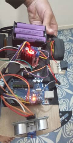 Arduino obstacle avoided car