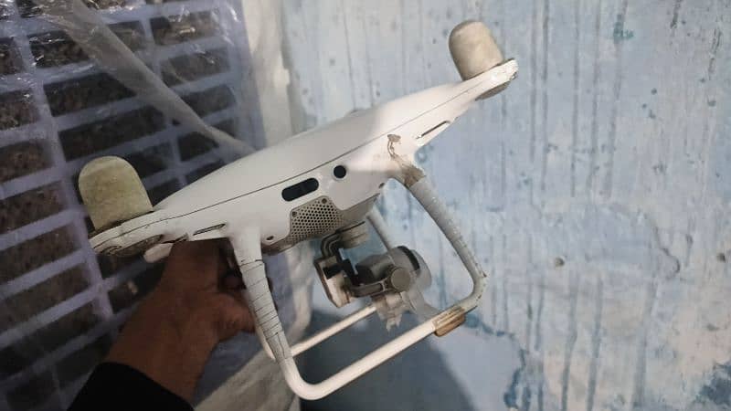 DJI Phantom 4 Pro 4