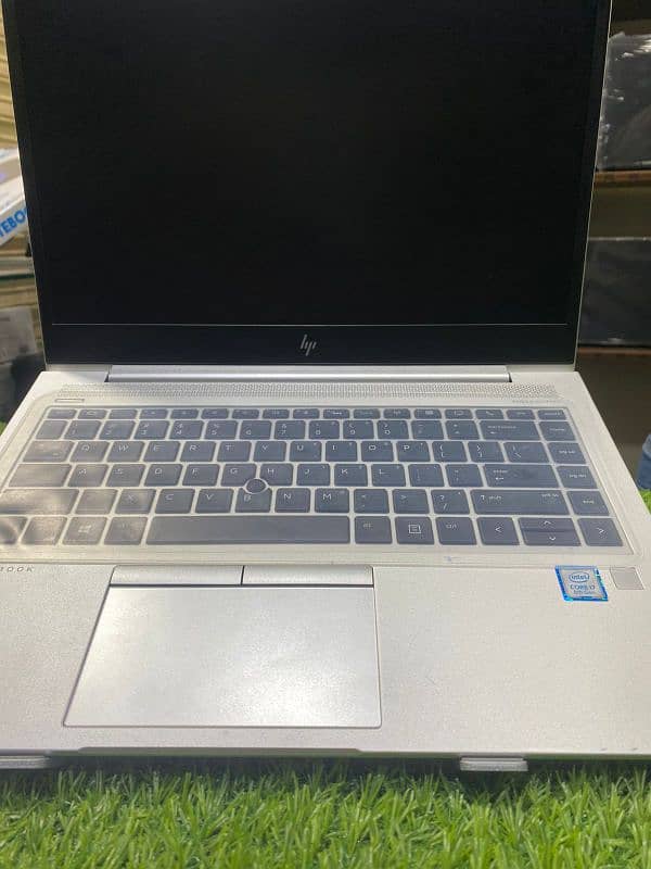 Hp Elitebook i7/8th gen 8/256 gb-2 gb graphics card 03247955667 laptop 3