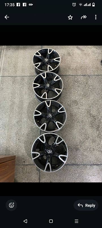 Toyota corolla GLI (15 Inches) 5 Nuts 0