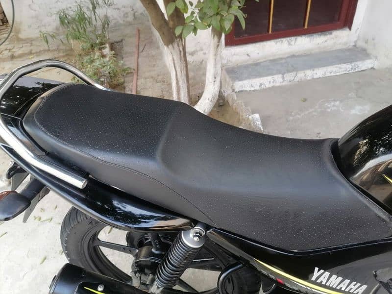 YAMAHA Ybr. G 21 Model All punjab number 11