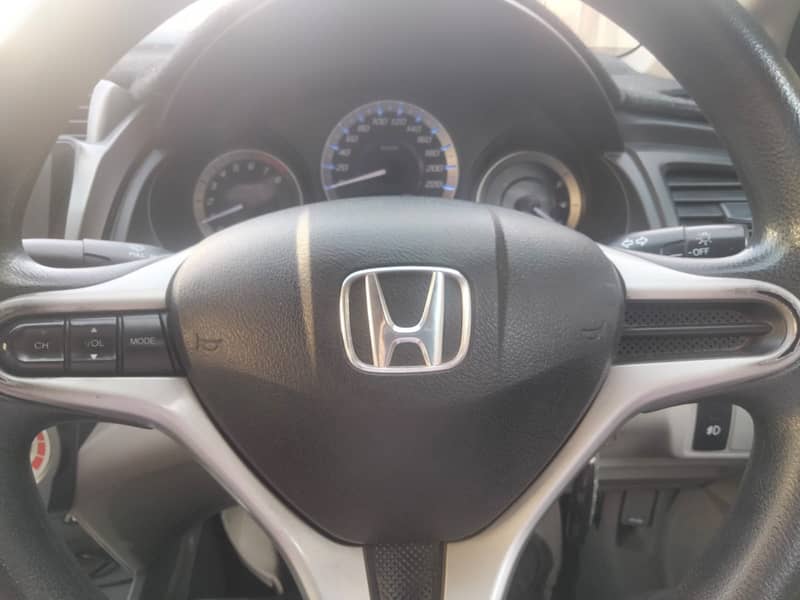 Honda City IVTEC 2015 (manual) original 3