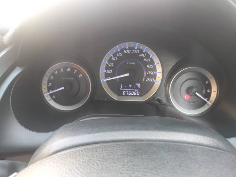 Honda City IVTEC 2015 (manual) original 7