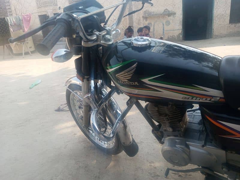 I want sale my Honda 125 good condition 1