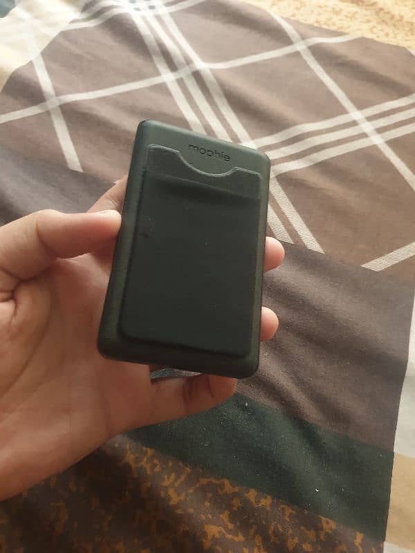 Mophie snap juice pack mini magsafe 5000mah imported from Australia 0