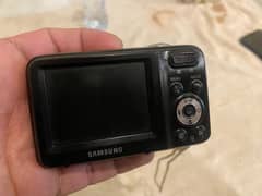 Samsung SE80 digital camera