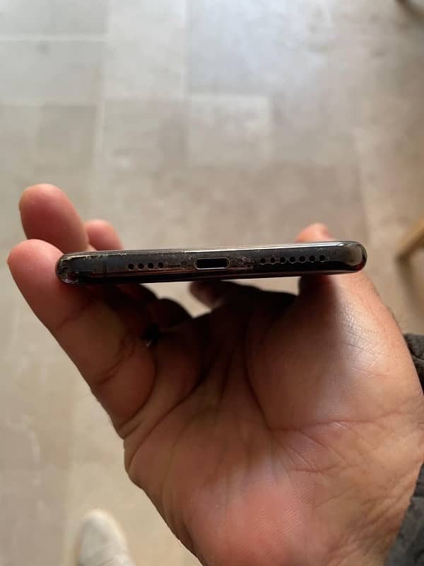 Iphone 11 pro max factory waterpack 64gb 6