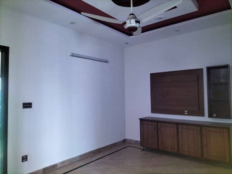 Johar town lhr 3.5 Marla house for sale 19