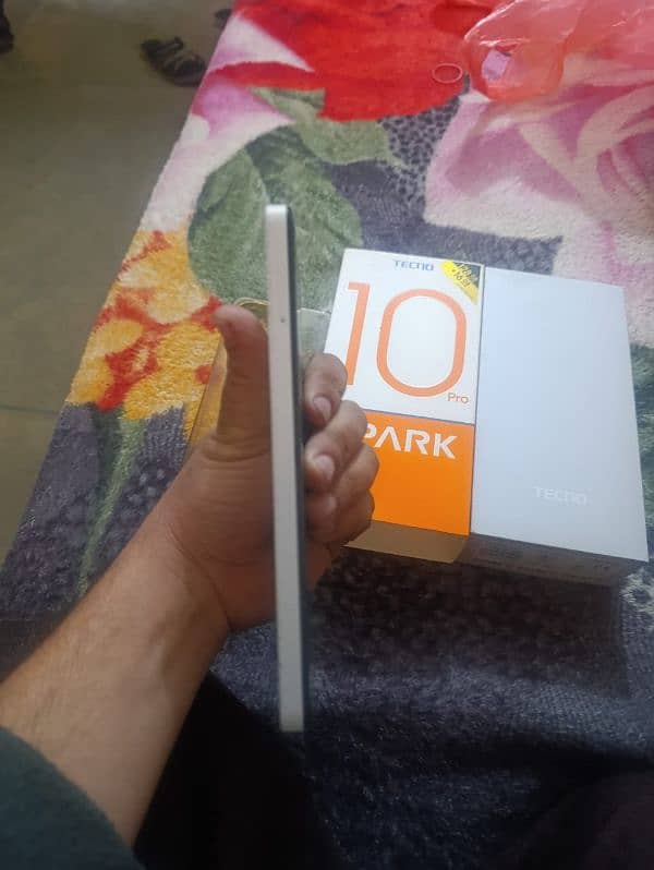 tecno spark 10 pro 3