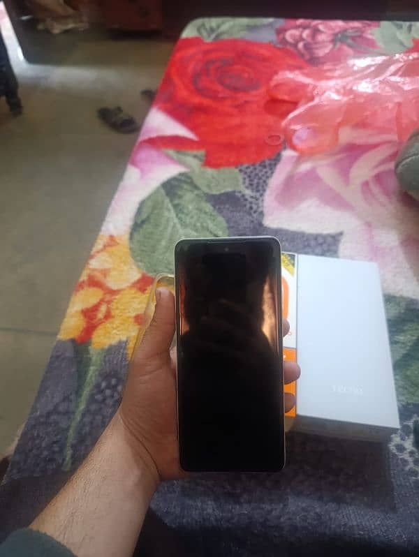 tecno spark 10 pro 5