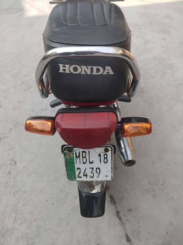 Honda cd 70 bike 5