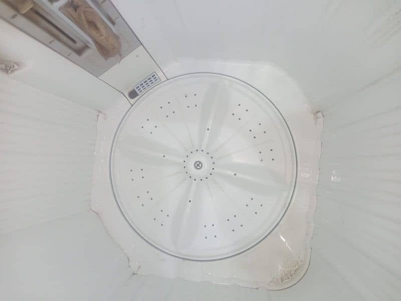 Haier dual tub perfectly working condition 03008125456 2