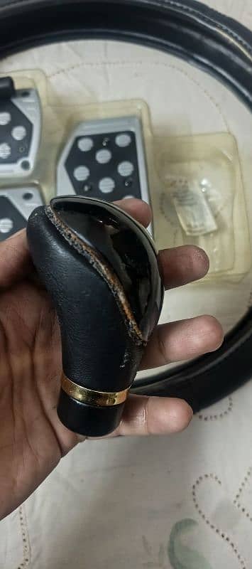 CAR ACCESSORIES ( Never Used) BUT CONDITION 7/10 2