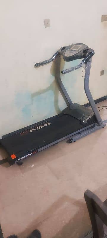 Revo Treadmill Running Machine 2