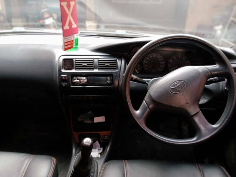 Toyota Corolla XE 1999 1