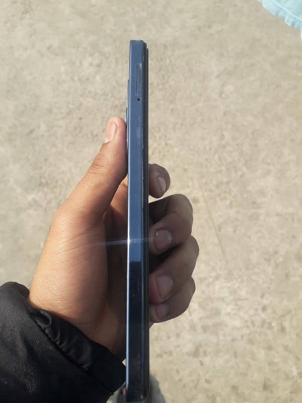 Infinix hot 40i 4