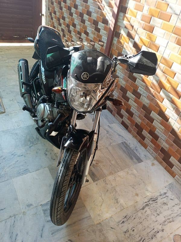 Yamaha YBR ESD (19600 km only) Genuinely 1