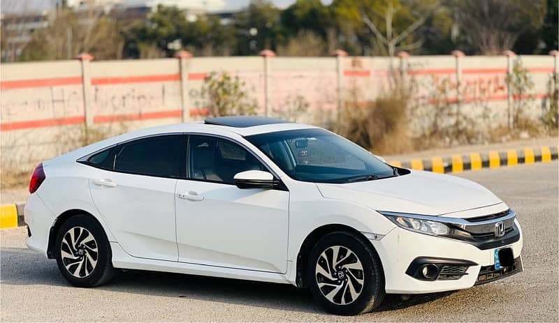 Honda Civic Oriel 1.8 I-VTEC CVT 8