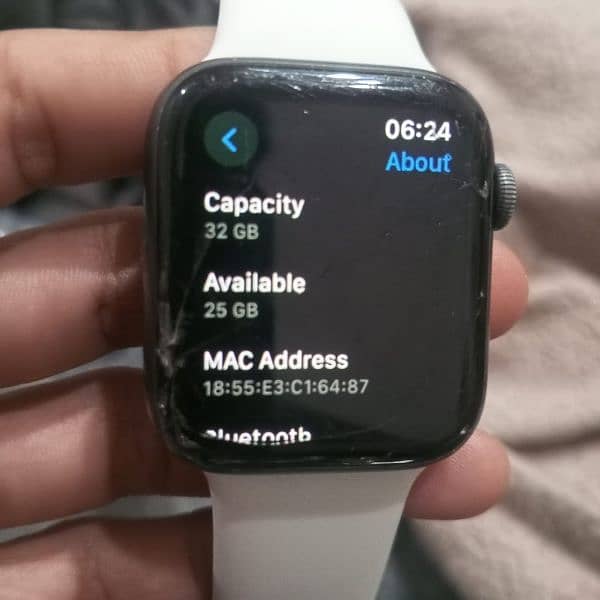 apple watch series 5 urgent sale price 15k final 0