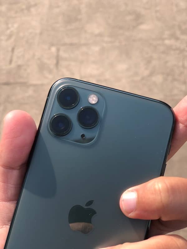 iphone 11pro 4