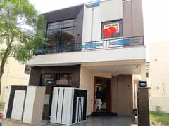 5 MARLA BRAND NEW HOUSE FOR SALE IN DHA RAHBAR BLOCK F NEAR TO PARK