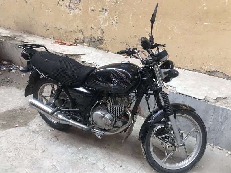 Suzuki 150 SE 5