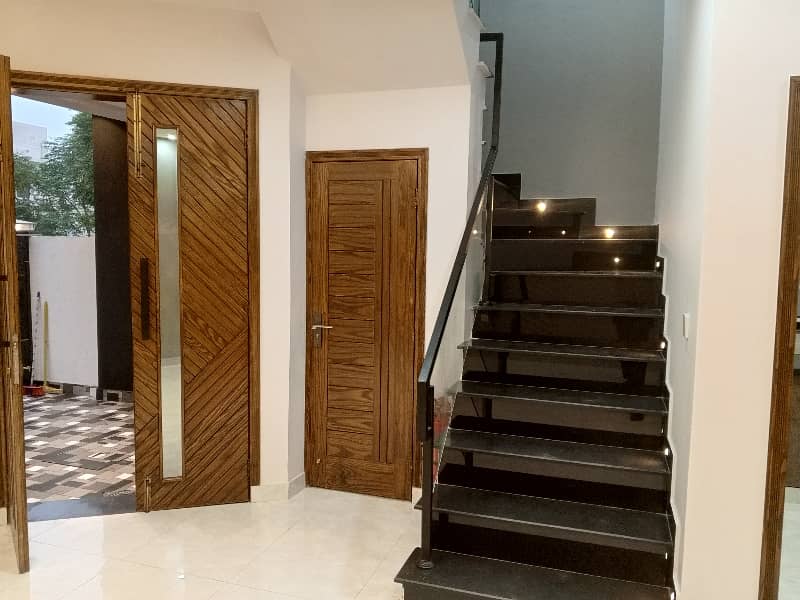 5 MARLA BRAND NEW HOUSE FOR SALE IN DHA RAHBAR F 14