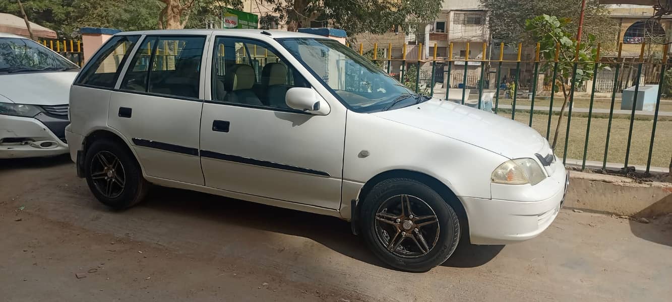 Suzuki Cultus VXR 2012 9