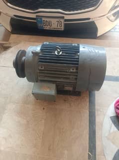 Brand NEW *3 phase 11KW 1460RPM  imported motor Original Brook company