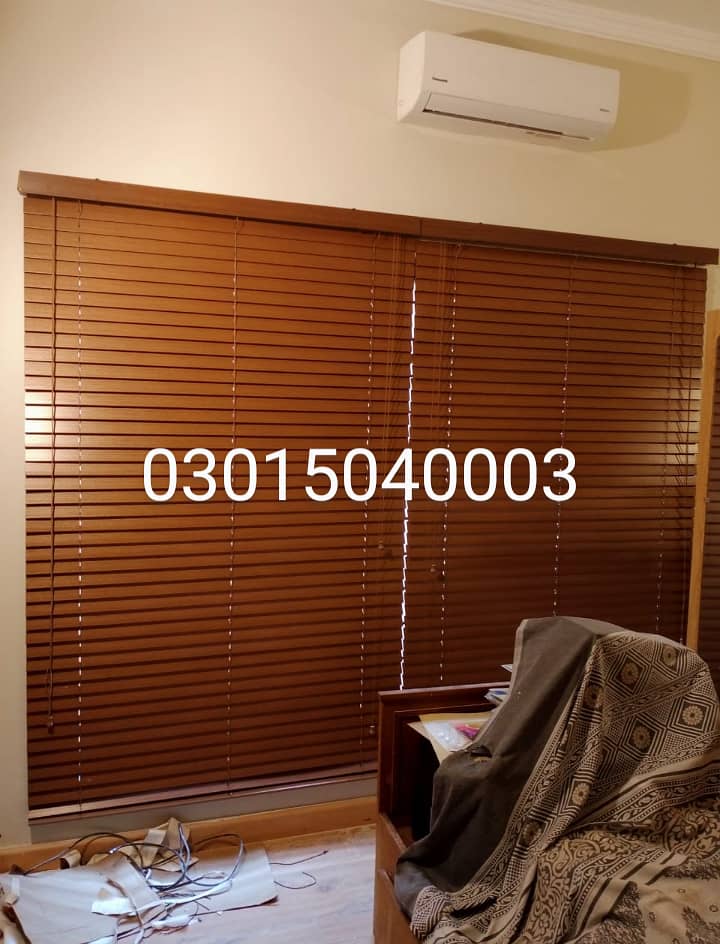 Window blinds/Wallpaper/Wood floor/Pvc floor 3