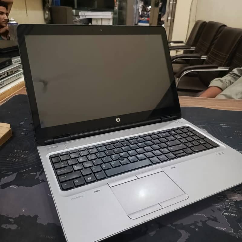 HP ProbooK Touch Screen 2GB AMD Graphic Card 650 G2 Core i5 6th Gen 2